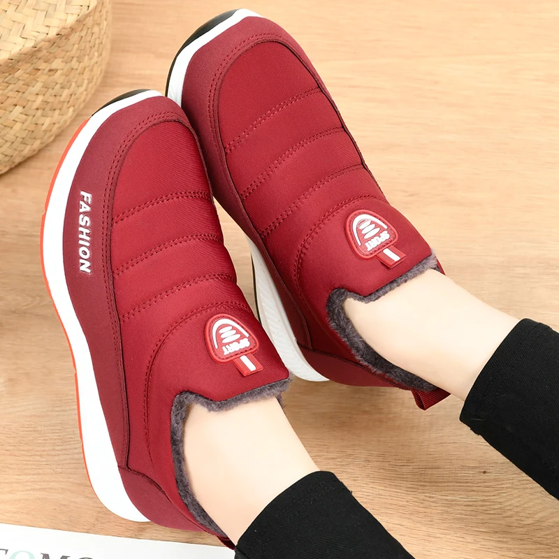 

GM-160M Durable Slip On Warm Soft Shoes Ladies Set Winter For Women Latest Shoes, Black