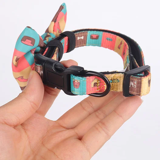 

Custom Fashion Luxury Durable Retractable Soft Protection Neck Pet Chain Collars For Pets