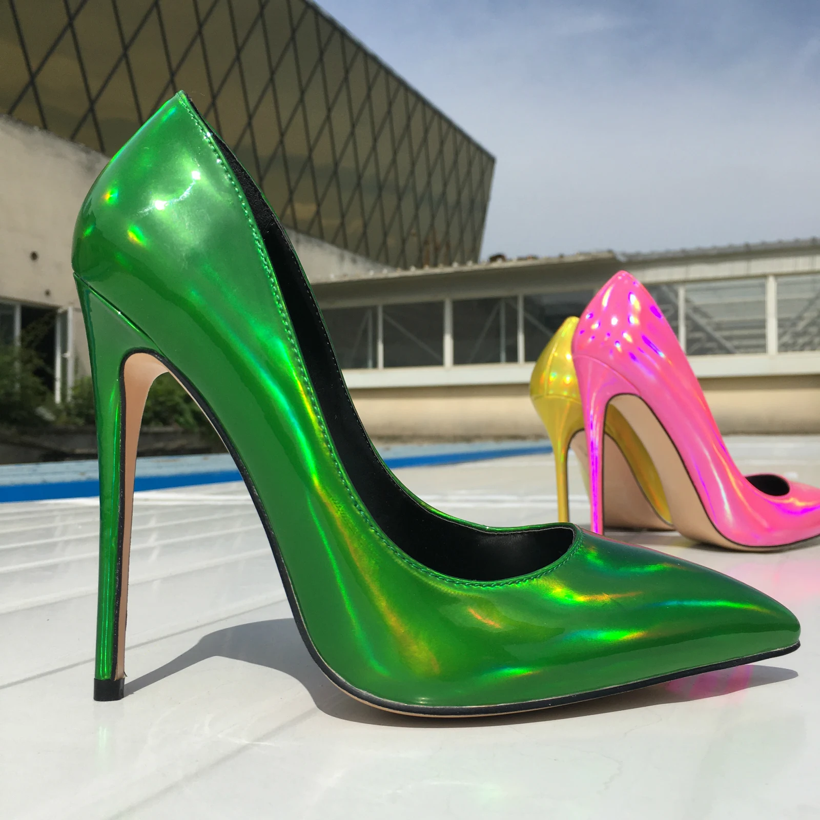 

Chengdu Shoes Handmade Fashion Heels Multicolor Green Shinny Pointed Shoes Woman, Like pic