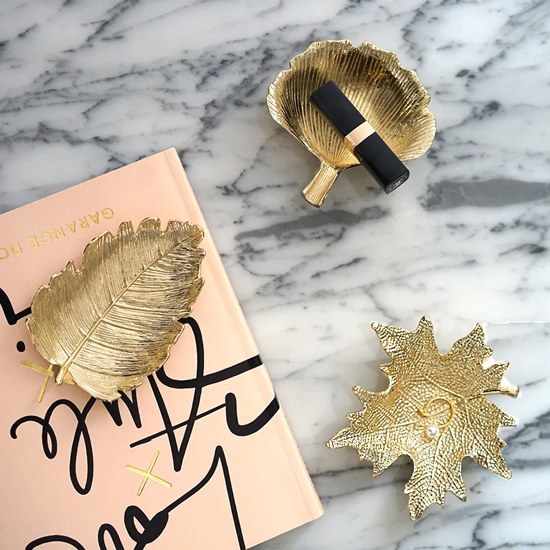 

Nordic Light Luxury Lndus Ginkgo Leaf Golden Jewelry Dish Tray Ring Tray Storage Trays Crafts Home Decoration, As photo