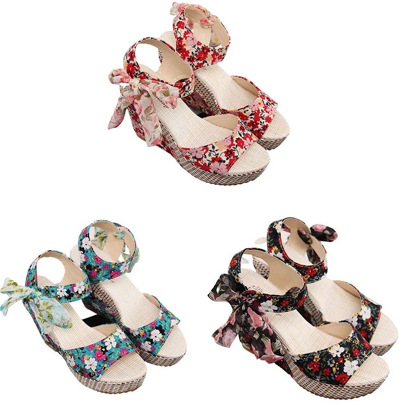 

2021 Ladies Summer Outdoor Women Luxury Slipper Logo-Detailed Sandal EVA Chic Platform slide slipper Rubber Slide Shoes