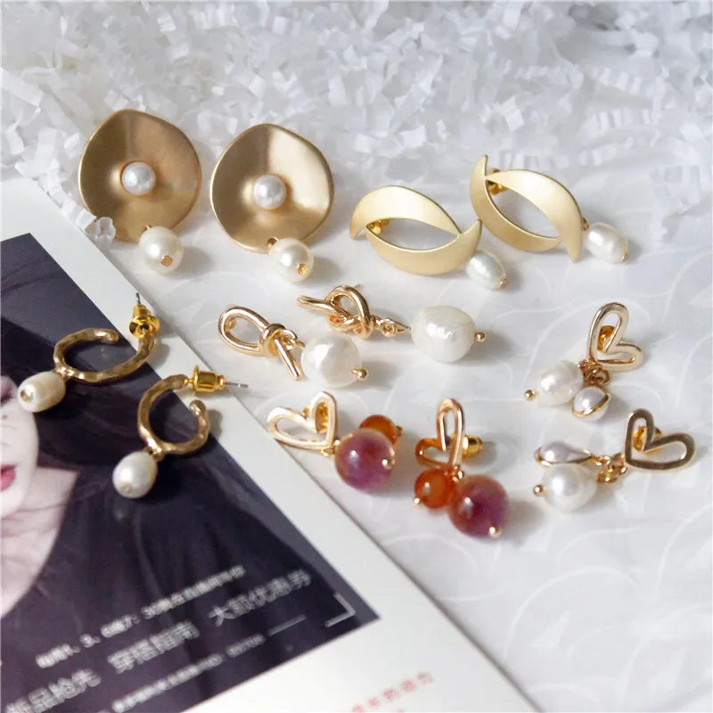

New irregular natural freshwater pearl earrings fashion simple lady temperament earrings S925 silver needle jewelry for women