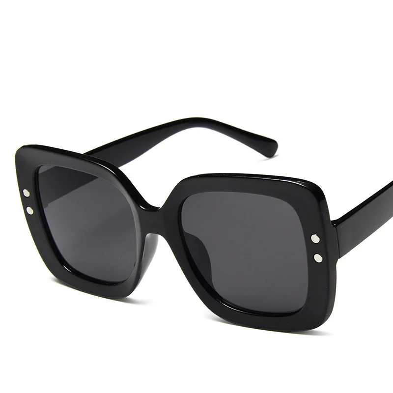 

Wholesale big pc square sun glasses women shades unisex custom private logo fashion rivet sunglasses