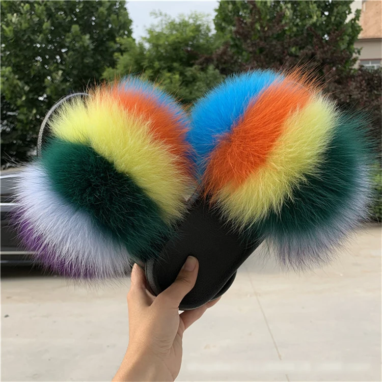 

Most Popular Outdoor Fur Slides Thick Pom Pom Luxury Fox Fur Slippers For Women