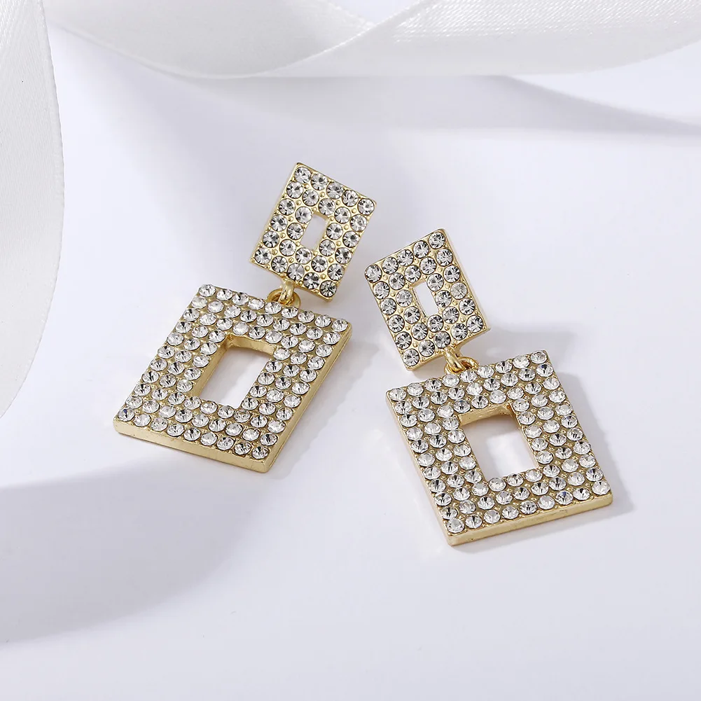 

2021 women heart shape geometric rhinestone earrings