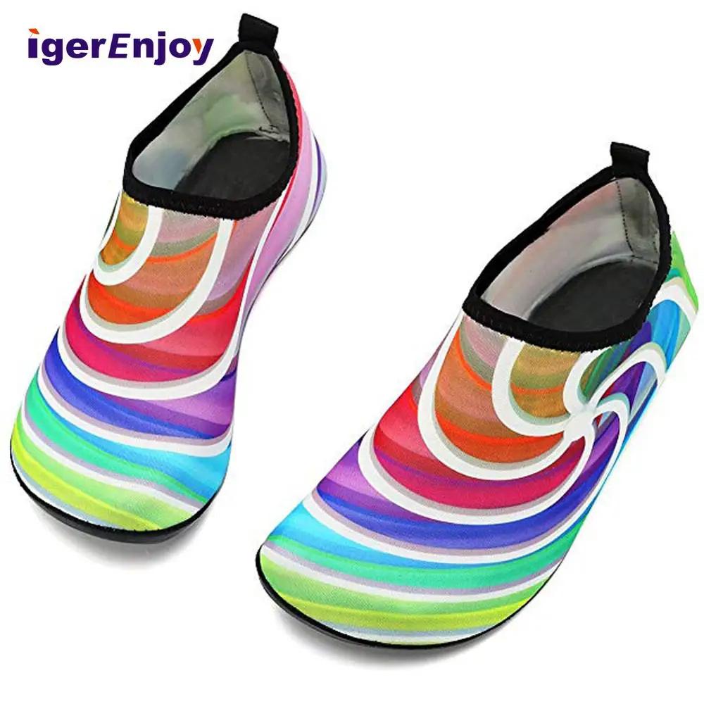 

Competitive Beach Shoes 2019 Aqua Shoes Beach Swimming, Wholesa Custom Beach Summer Shoes Adult Diving Boots Anti Skid, Customized color