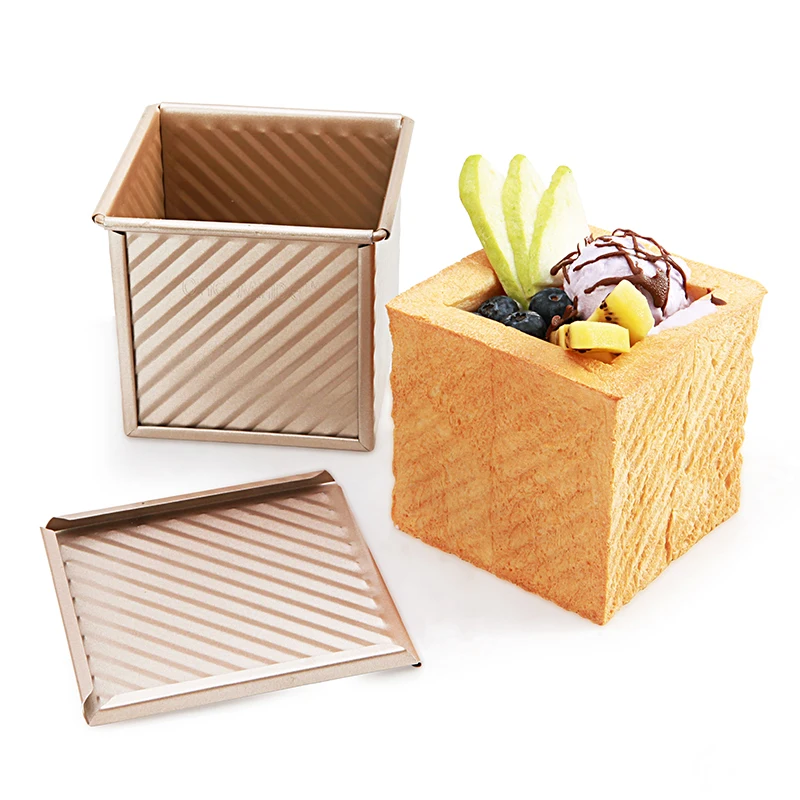 

CHEFMADE Toast Box Non-Stick Corrugated Square Mini Oven Bakeware Baking Tray Baking Dish Loaf Pan With Lid, Champagne gold