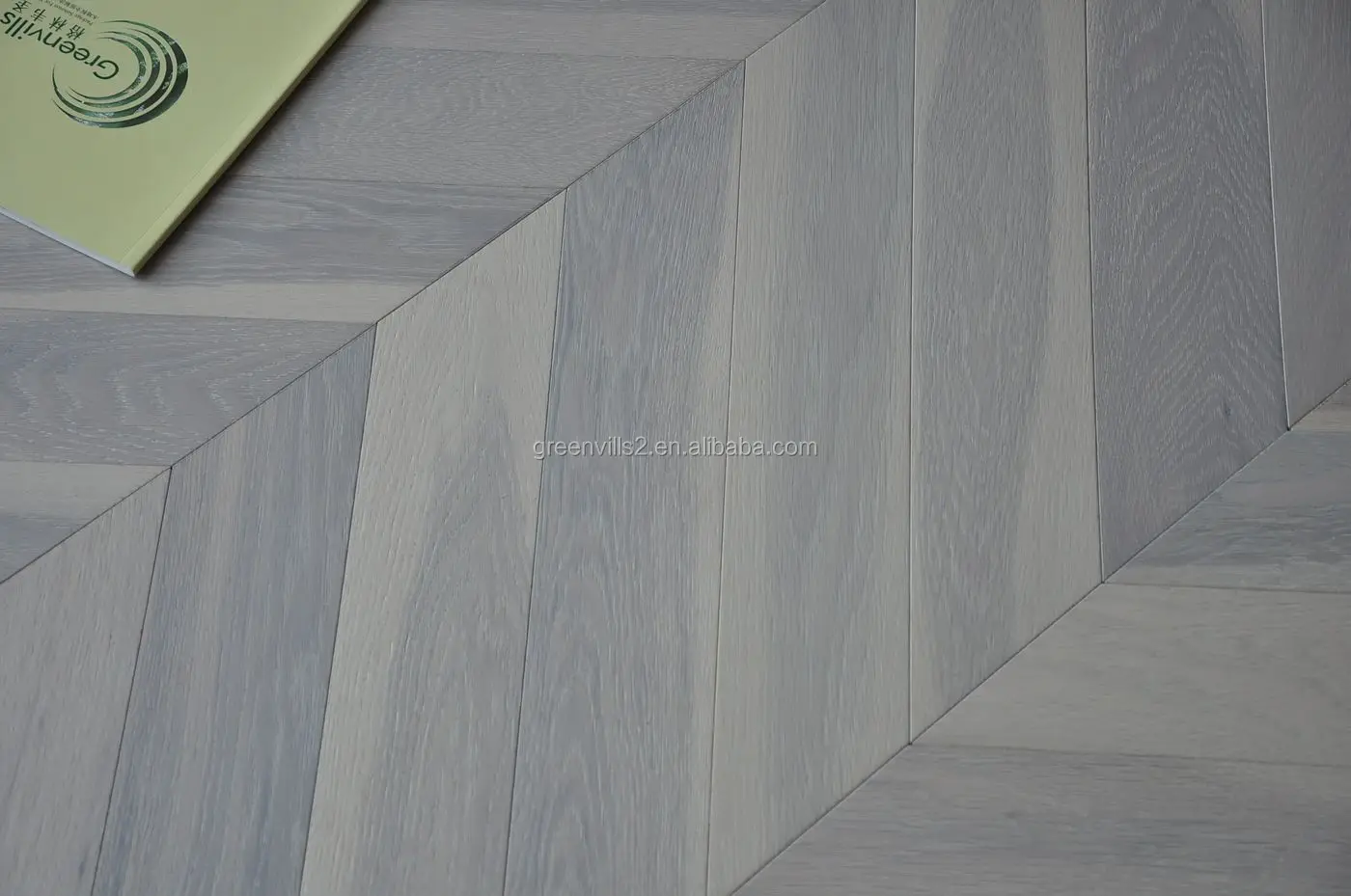 oak flooring  (1).jpg