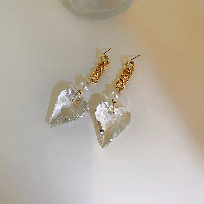 

fashion trendy crystal clear heart earring