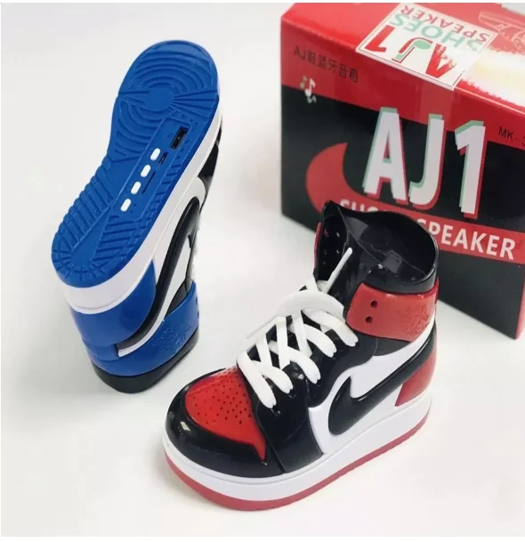 2020 New Shoe Wireless Bt Speaker High Sound Quality Mini Pendant Audio