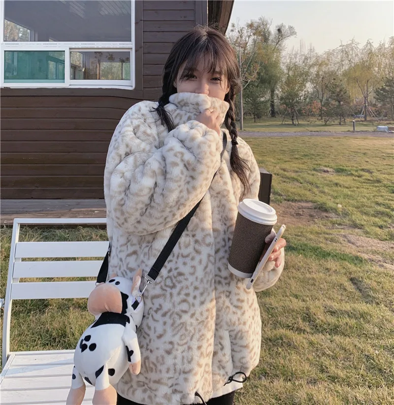 

2021 Popular Zipper Long Sleeve women coat Leopard Loose women wool jacket white outdoor womens fleece jackets, Picture color