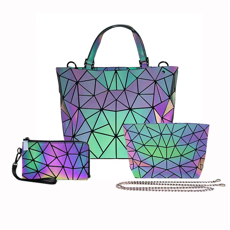 

sling bags Factory Wholesale Hologram Tote Purse Chain Strap Shoulder Bags Luminous PU Geometric Handbag Purse for Woman Girl, Customized