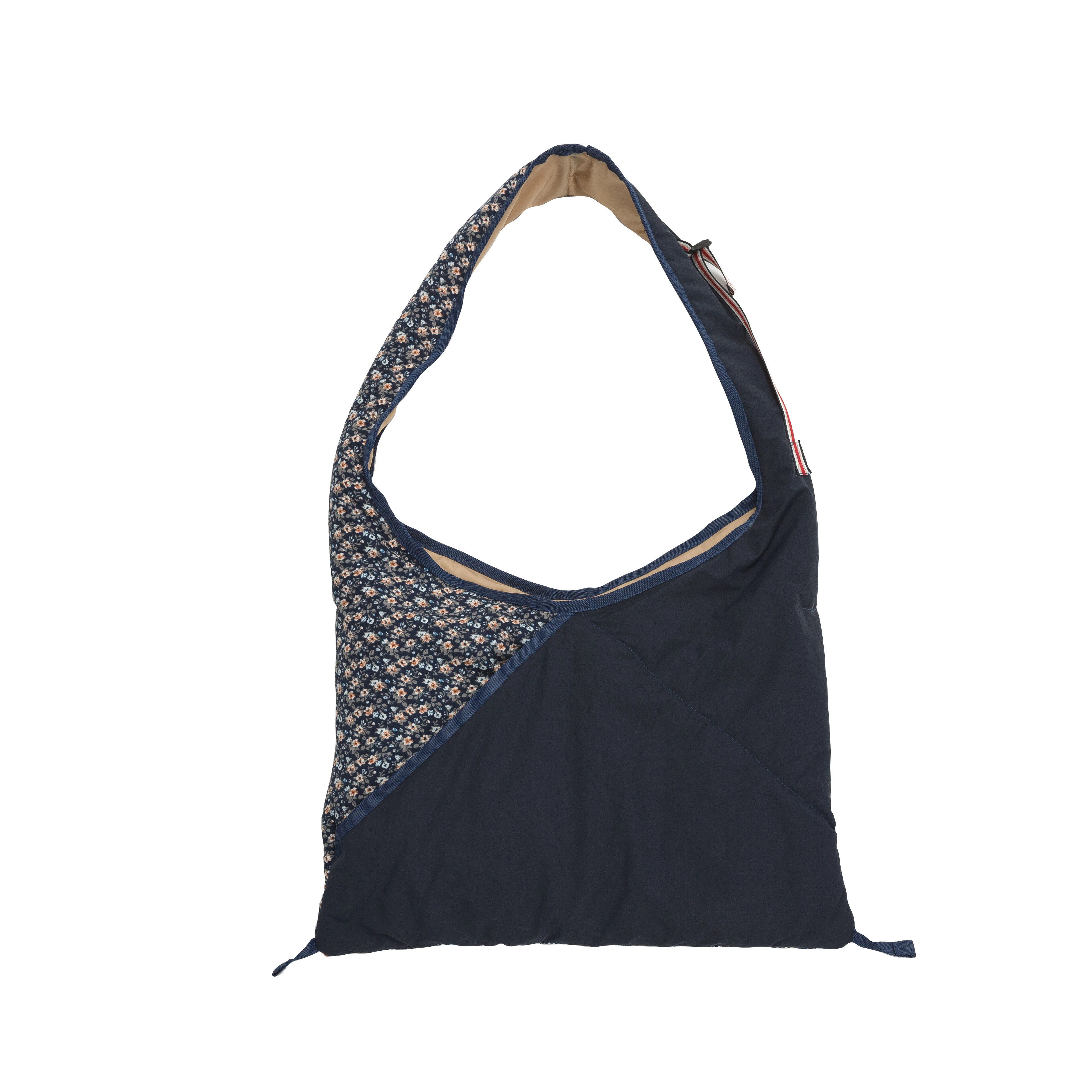 

Manufacture best selling pet bag waterproof pet carrier bag for dog cat Japanese Luxury Pet bag, Yellow and navy blue as photos show