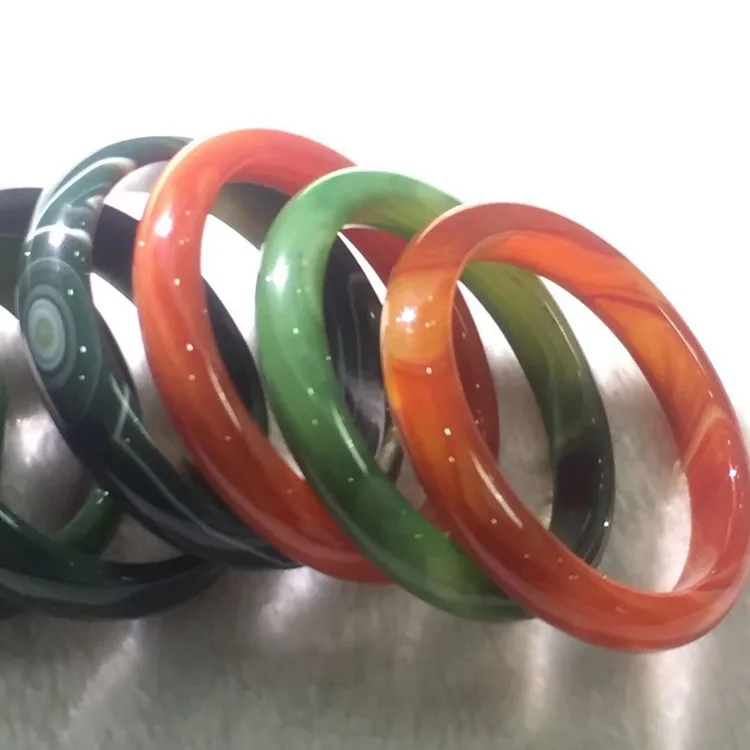 

Jialin Jewelry Chinese jade Cheap Wholesale Agate Women Red Green Jade Glass Bangle Chalcedony Bracelets