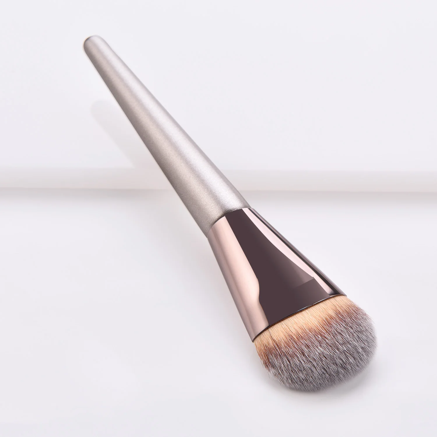 

Rose gold champagne makeup brush cosmetic color best quality