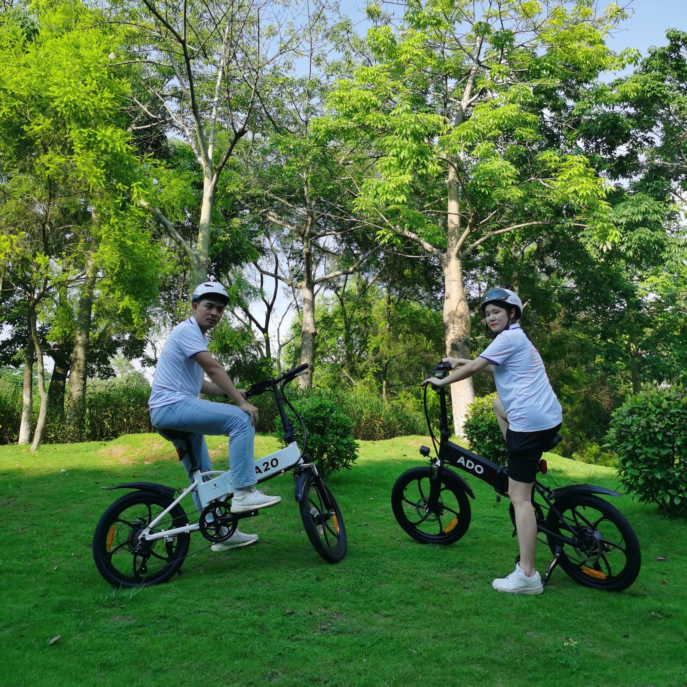 

Electric Bike 20 Foldable Electric Bicycle ADO A20 Electric Bicycle Electric Folding EU Warehouse Electric Car Bike, White and black