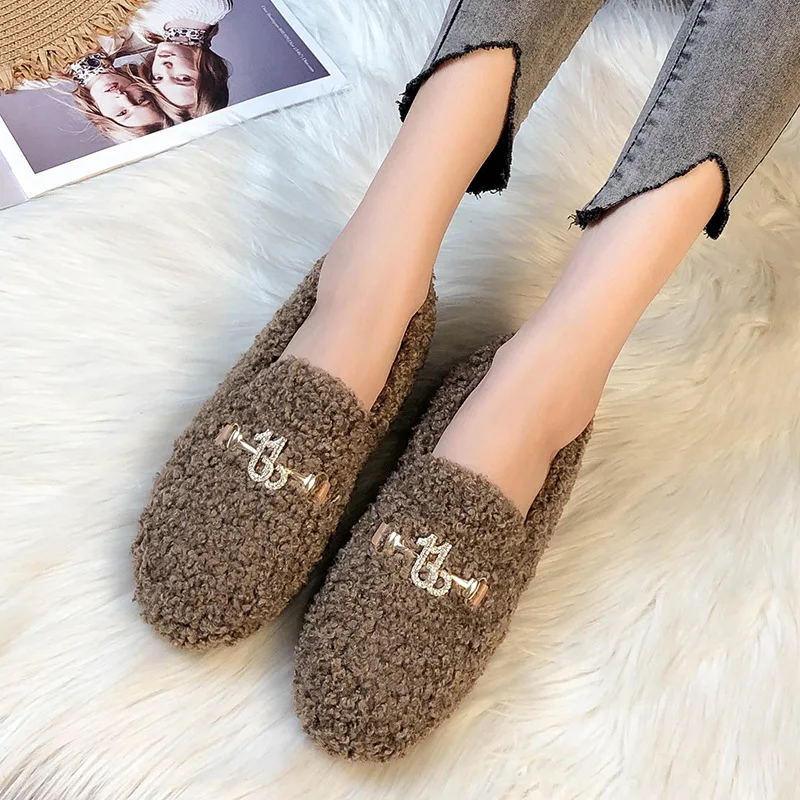 

Women Walking Fur Sneakers 2020 Winter Wool Warm Furry Rhinestone Shoes Slide Fluffy Women Loafer Shoes