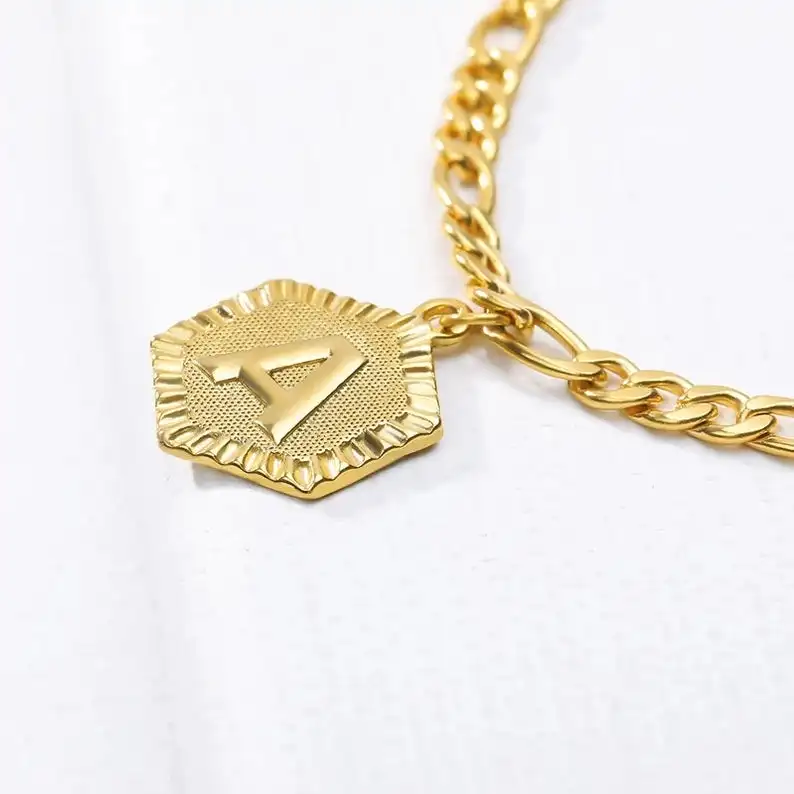 New Arrival Custom 26 Alphabets Adjustable Anklet Gold Plated Stainless Steel Letter Charm Anklet Foot Jewelry