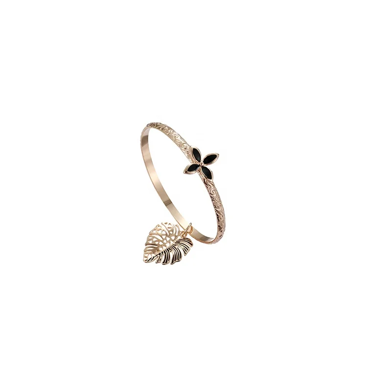 

Leaf Heart Shaped Flower Decoration Gold Designer Gold Bangles Charms Bracelets Women Hawaiian Bracelet, Golden