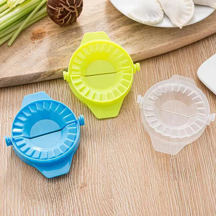 

Plastic Manual Dumpling Maker Mold Kitchen Foldable Dumpling Mold