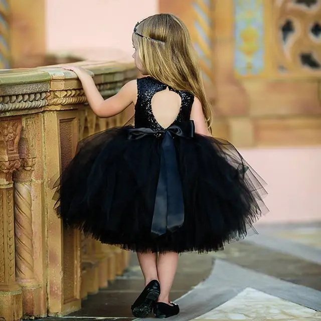 

oem factory summer kids sequin dress girls with heart shape backless