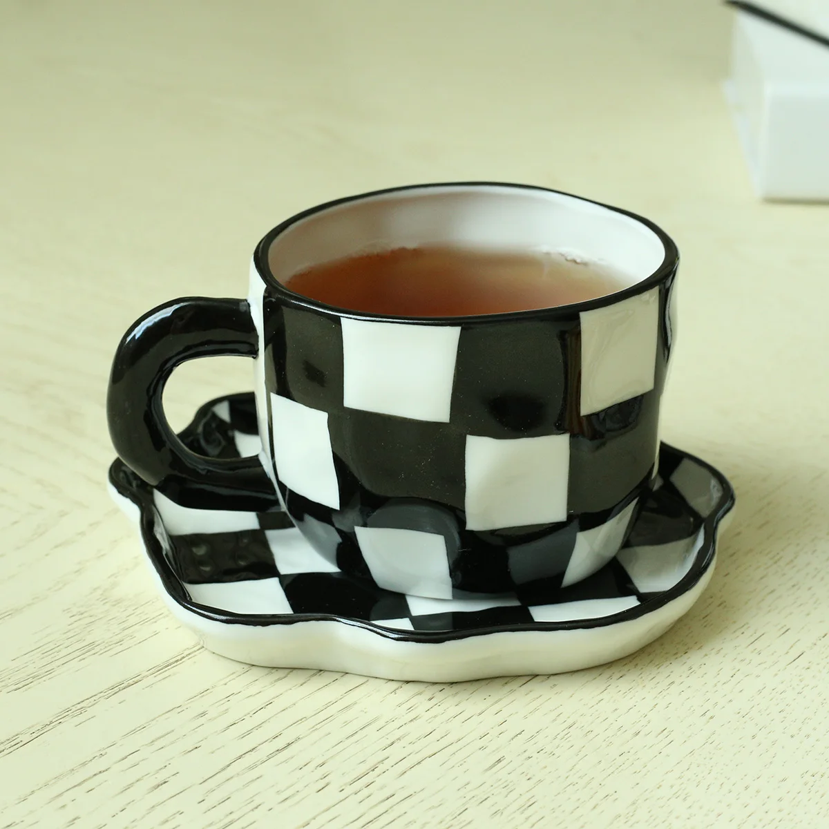 

Custom Hand Painted Cup Cappuccino Ceramic Tea Cup And Saucer Black Coffee Cup With Saucer Set, Black and white