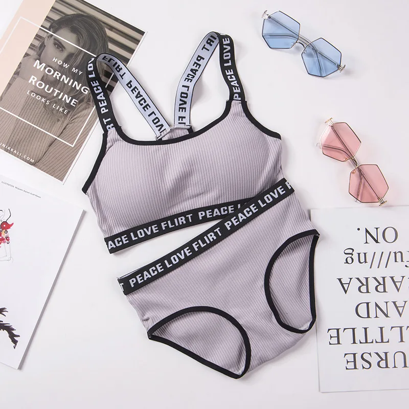 

Women underwear Set Plus Size Everyday Free size letter belt breathable gather belt chest pad Sport underwear Bra Set, White