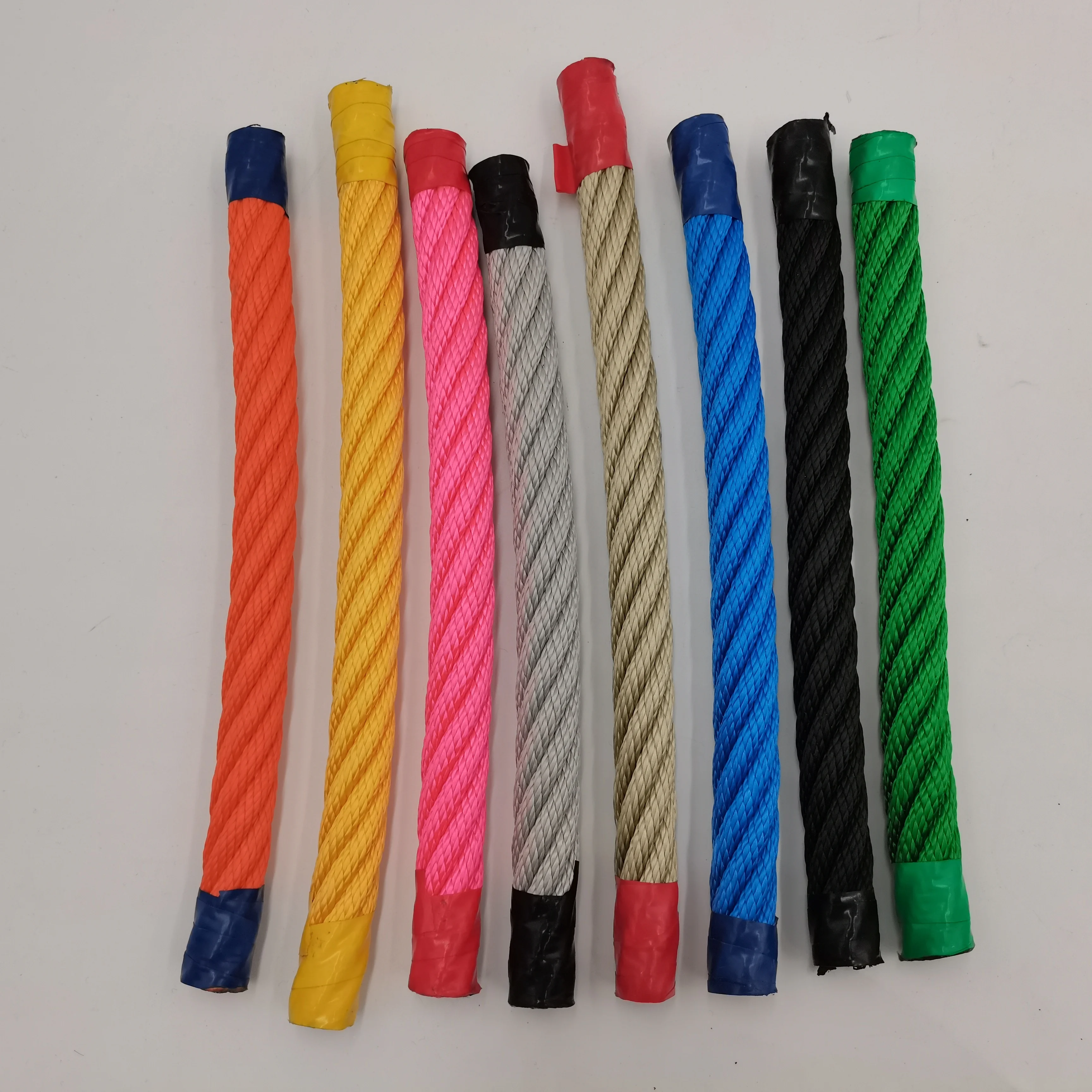 

Strength Fiber Core Steel Wire Combination Rope for playground, Red/yellow/blue/green/black(customized)