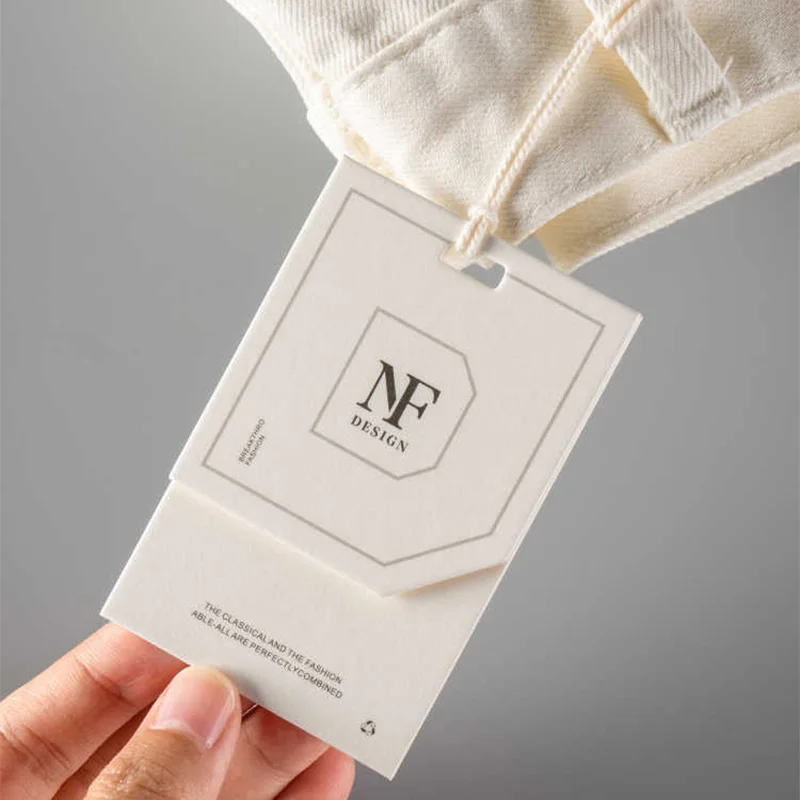 Customized Brand Tag Logo High-End Women'S Clothing Label Small Card Customized Clothing Tag Simple Luxury Hang Tag