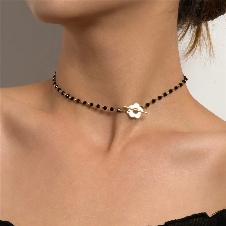 

Fashion Luxury Black Crystal Glass Bead Chain Choker Necklace for Women Flower Lock Collar Necklace Jewelry, Picture