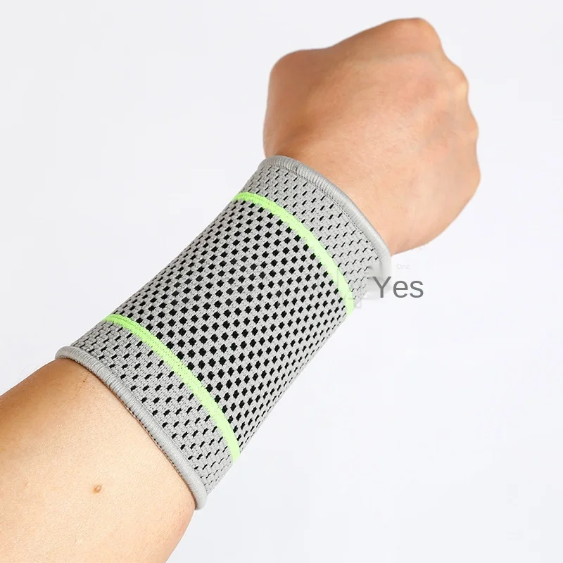 

Premium Flexible Breathable Stretchy Wristpad Wrist Protector for Gym Training Cycling Riding