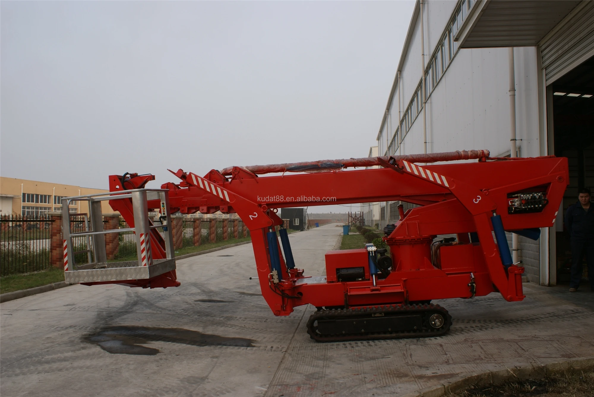 T26 Spider Lift.jpg