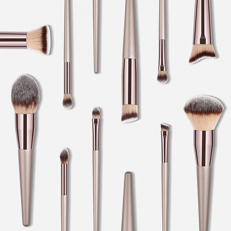 makeup brush3.jpg