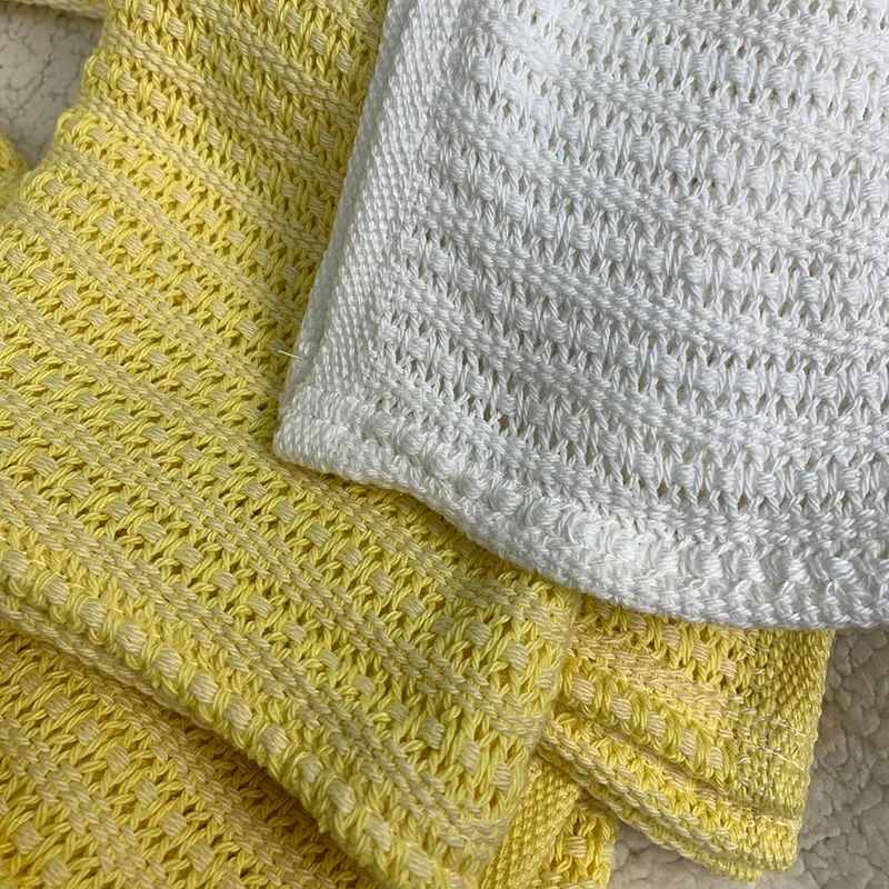 Free Sample Cot Bed Cotton Cellular Blanket Pram Blanket Baby Blanket