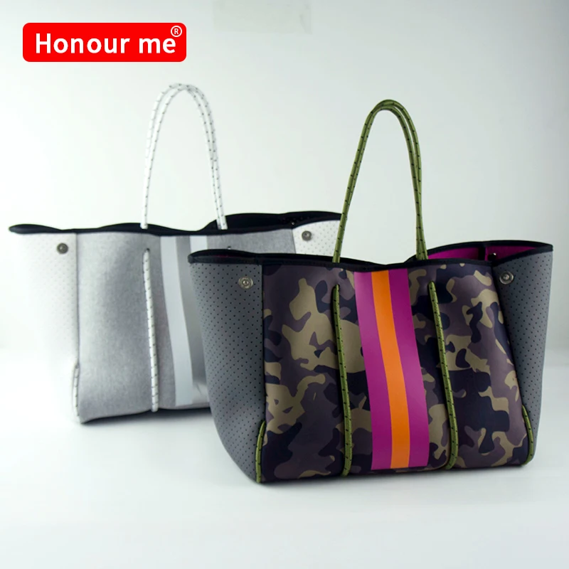 

2021 Camouflage Stripe Design Neoprene Fashion Customized Beach Handbag Waterproof Neoprene Beach Tote Bag