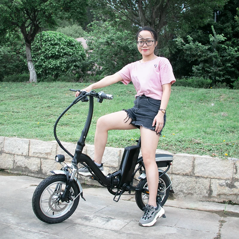 

Newly launched Little Swan small electric motorcycle city version 18-inch electric moped