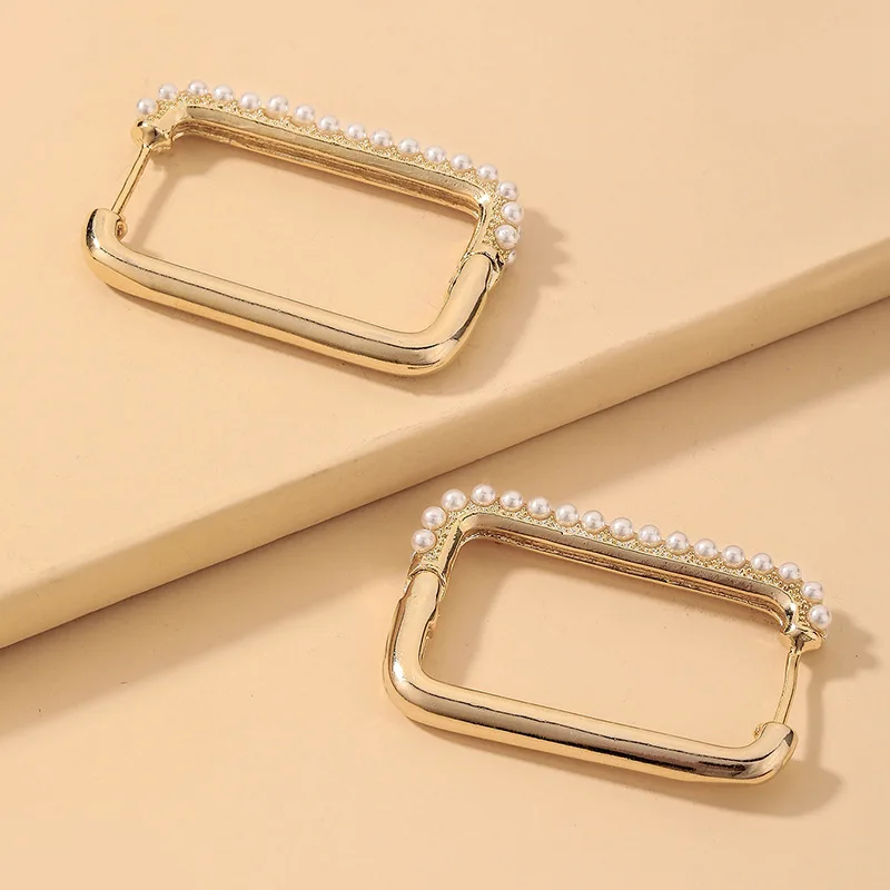 

fashion square pearl hoop earring geometric