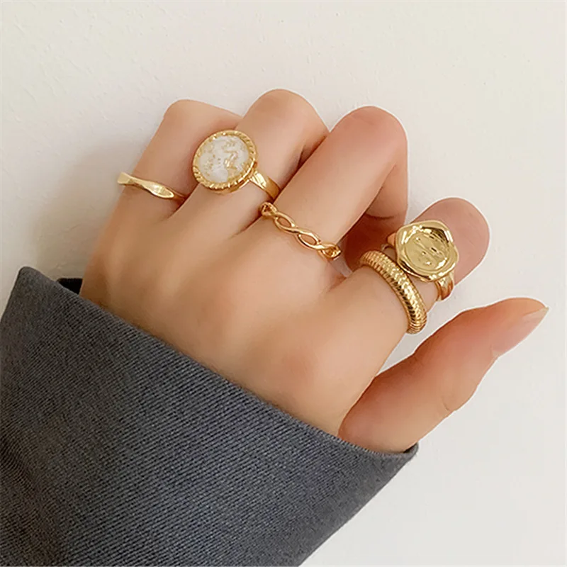 

Fashion jewelry 2021 set women 5pcs gold plated stackable finger rings ins trendy exquisite Cuban chain hip hop punk ring sets