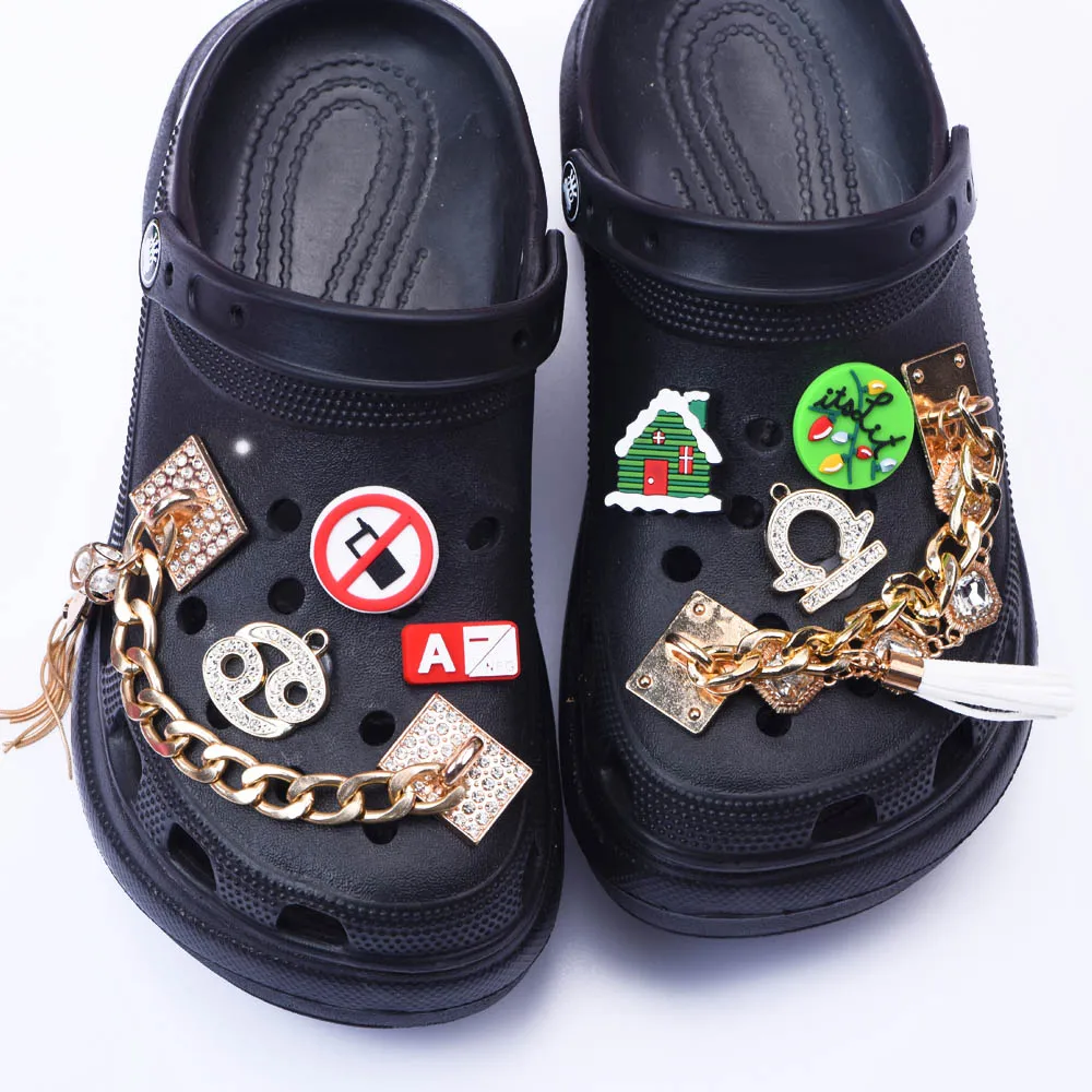 

2021UNN designer croc metal chain charms with pvc mixed, Customized