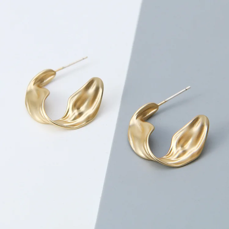 

New Design Delicate 925 Sterling Silver Post Gold Bending Irregular Twist Chunky C Shaped Hoop Earrings for Women