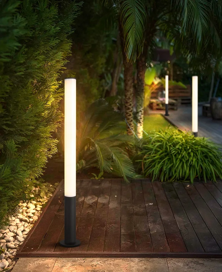 modern tall garden lights