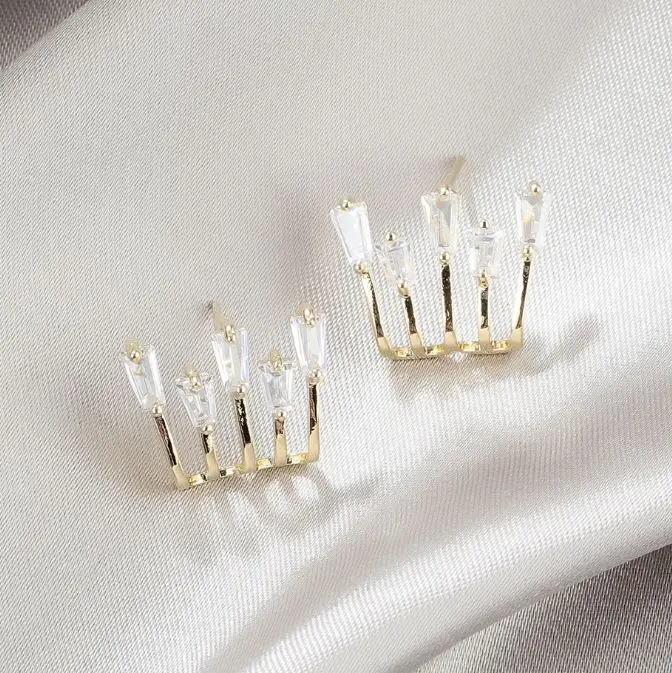 

Factory wholesale copper zircon plated real gold crown s925 silver earrings