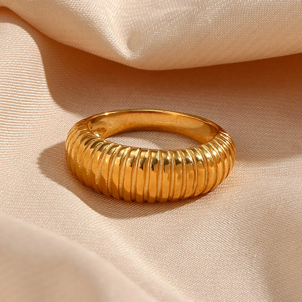 

Drop Ship Vintage Croissant Ring 18K Gold Plated Stainless Steel Rings Women Jewelry