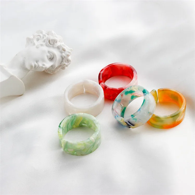 

2021 New Retro Style Ins European And American Cross-Border Fashion Trend Acrylic Plastic Pattern Ring, Picture shows