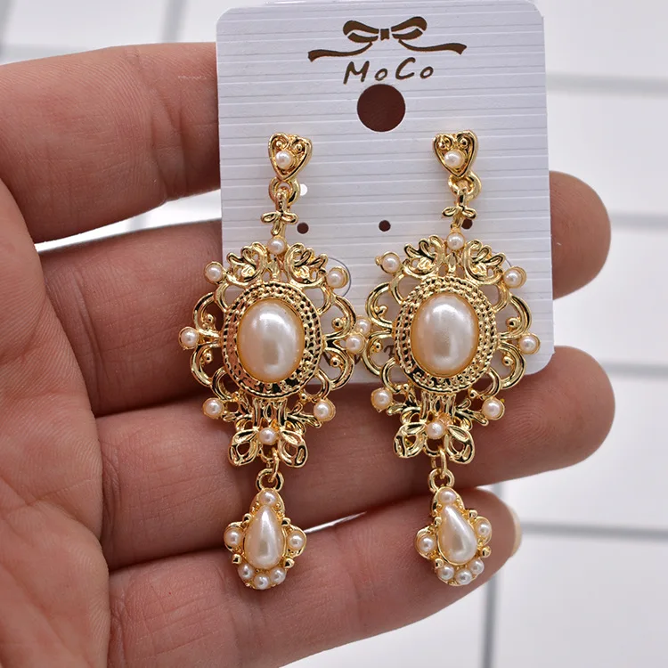 

Baroque Vintage Palace Big Pearl Flower Luxurious Earrings, Picture