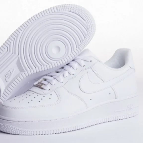 

The famous Brand AF 1 Air Force 1 Sports one full all white Board Shoes casual Running Shoes Outdoor Nike zapatillas Sneakers