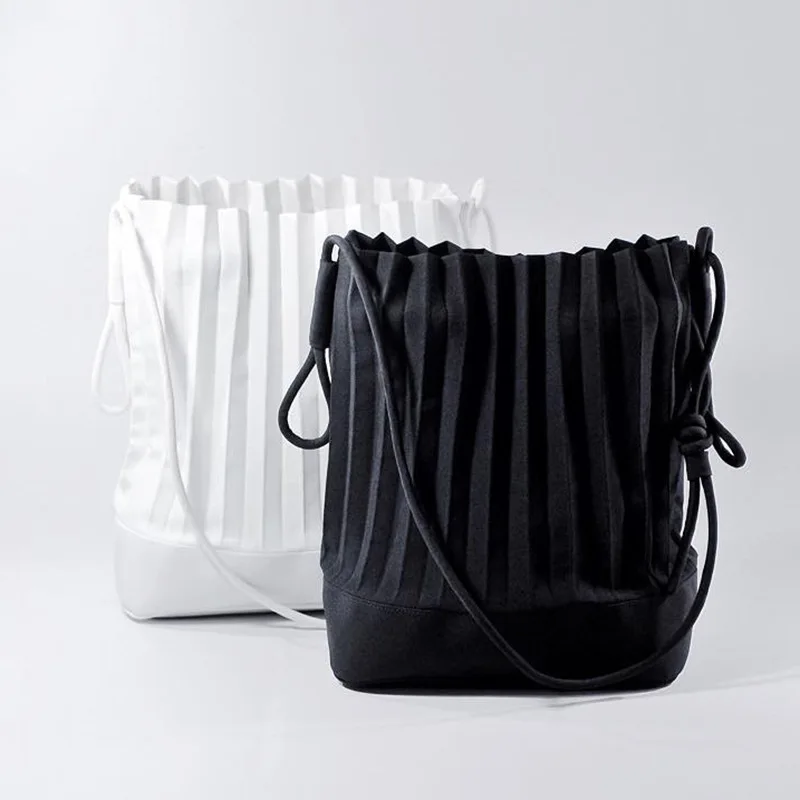 

Wrinkle Bag Shopping Drawstring Sling Bag 2021 Popular Cloth Pack