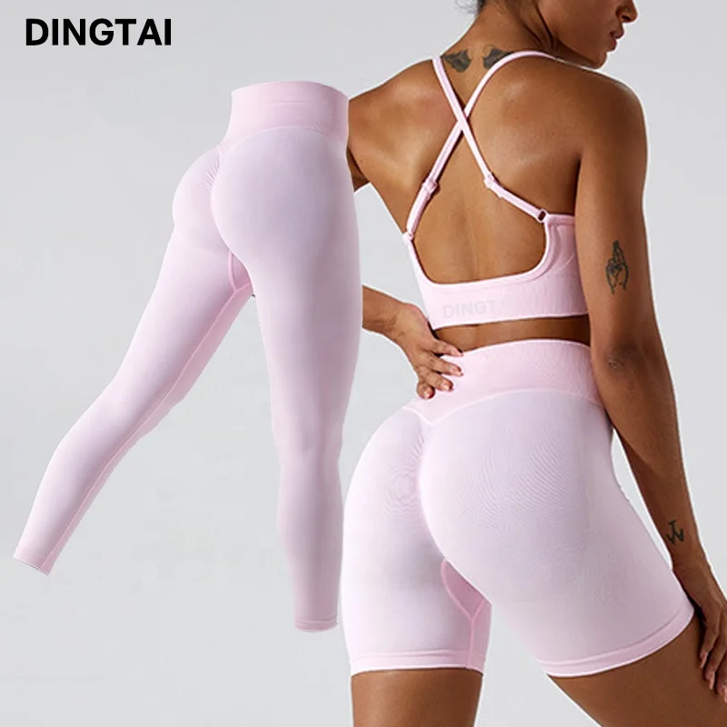 

Hot New Arrival Women Seamless Rib Sportswear Active Gym Wear Set Fitness Clothing Short Yoga Wear Set