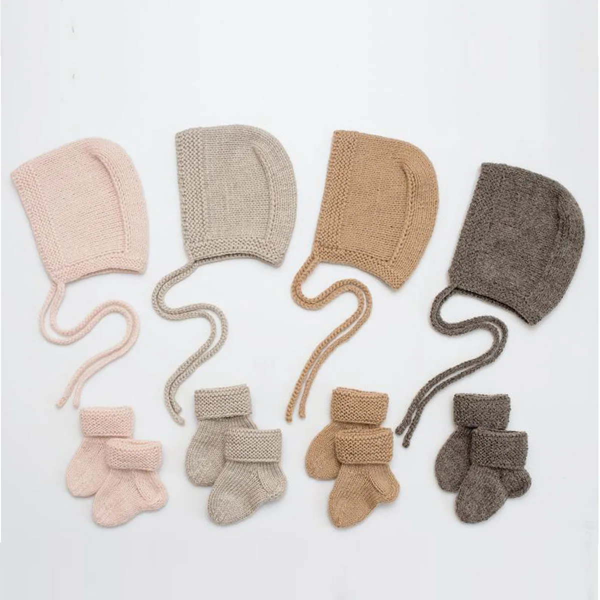 

Inner Mongolia Cashmere Newborn Baby Knitting Bonnet and Boots Socks