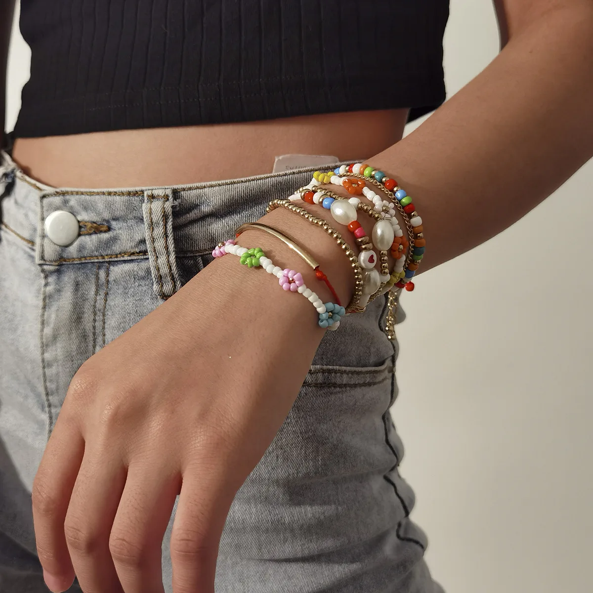 

Bohemian 8pcs/set Women Multilayer Acrylic Pearl Jewelry For Handmade Colorful Flower Heart Rope Beads Bracelet Sets, Picture shows